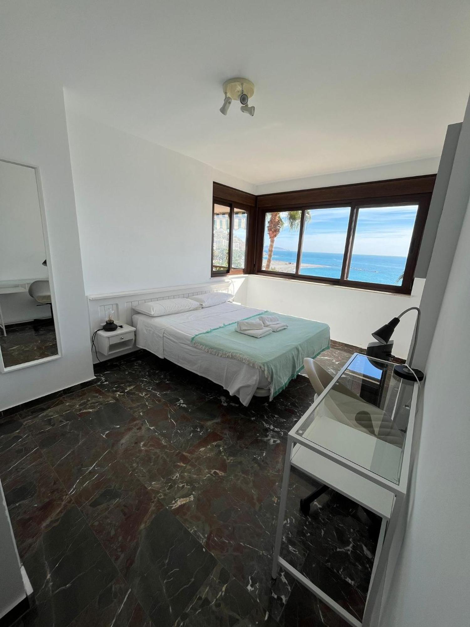 Apartamento La Caletilla Almuñécar Dış mekan fotoğraf